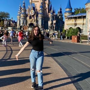 Meet your Posher, Kassidy